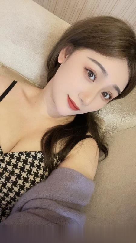 罗湖特色深喉美女姐姐-1.jpg