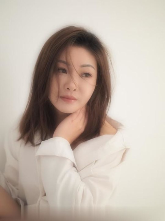 龙首原性感妹子-1.jpg