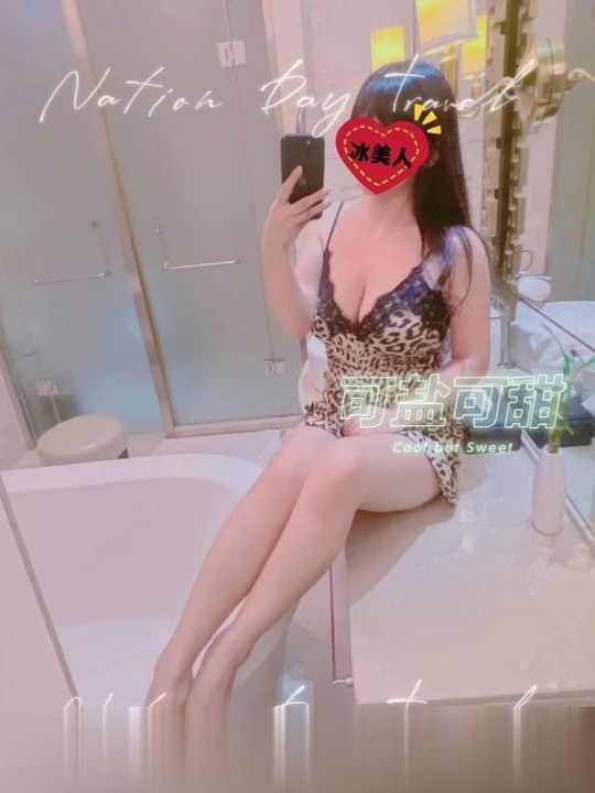 上海丰腴美少妇冰美人-1.jpg